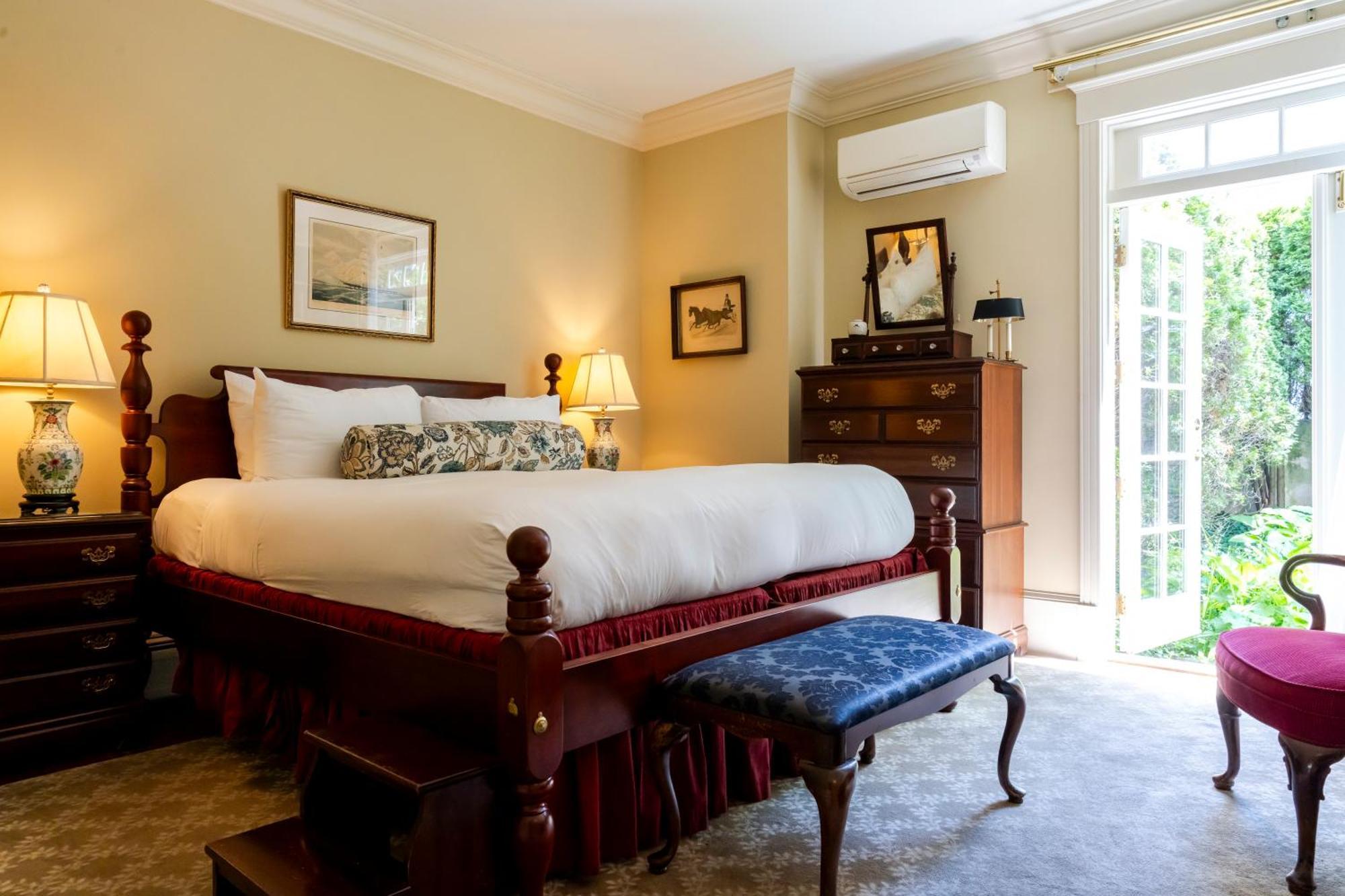 Bed and Breakfast Francis Malbone House à Tour de Tour de Newport Extérieur photo